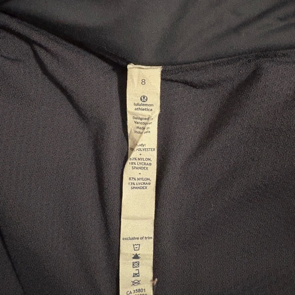 lululemon community full zip hooded jacket - Picture 9 of 9